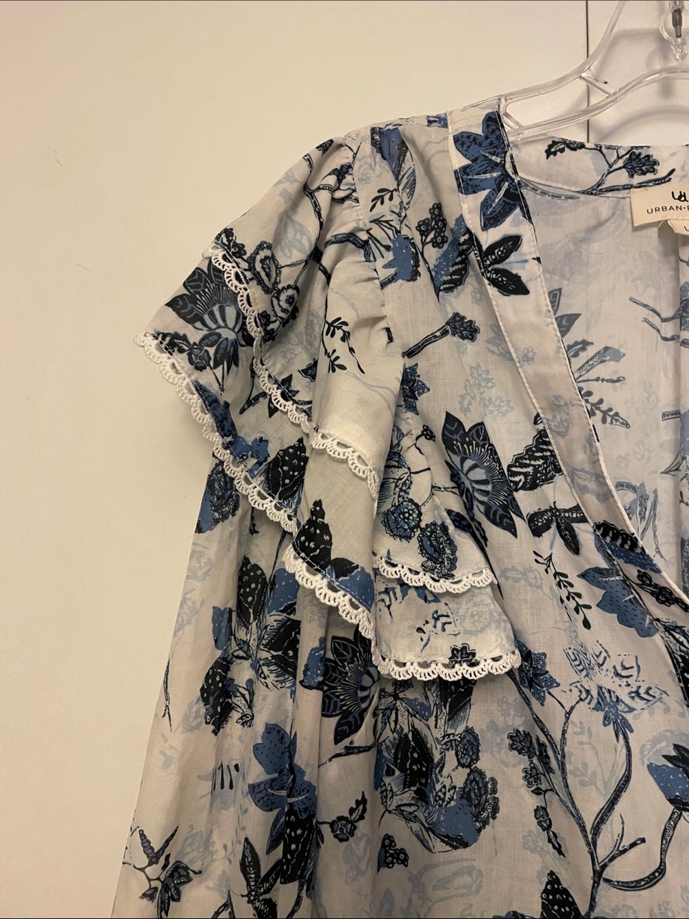 Blue Floral Button-Front Ruffle Blouse - Picture 7 of 7